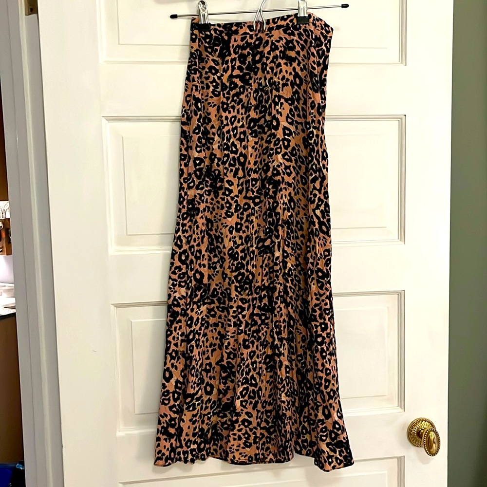 Cheetah maxi skirt in size 00